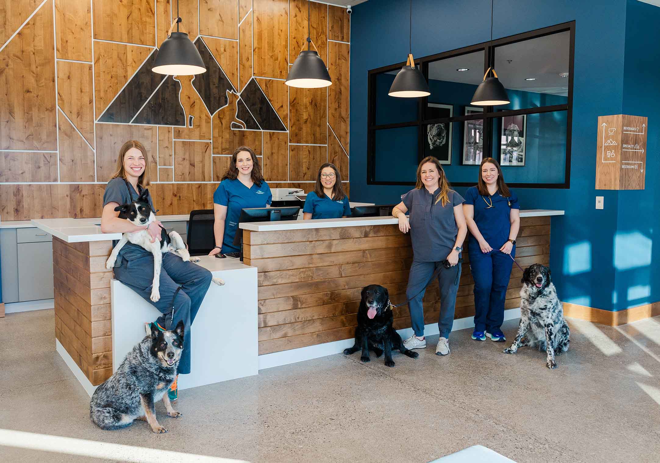 best bend veterinary team image